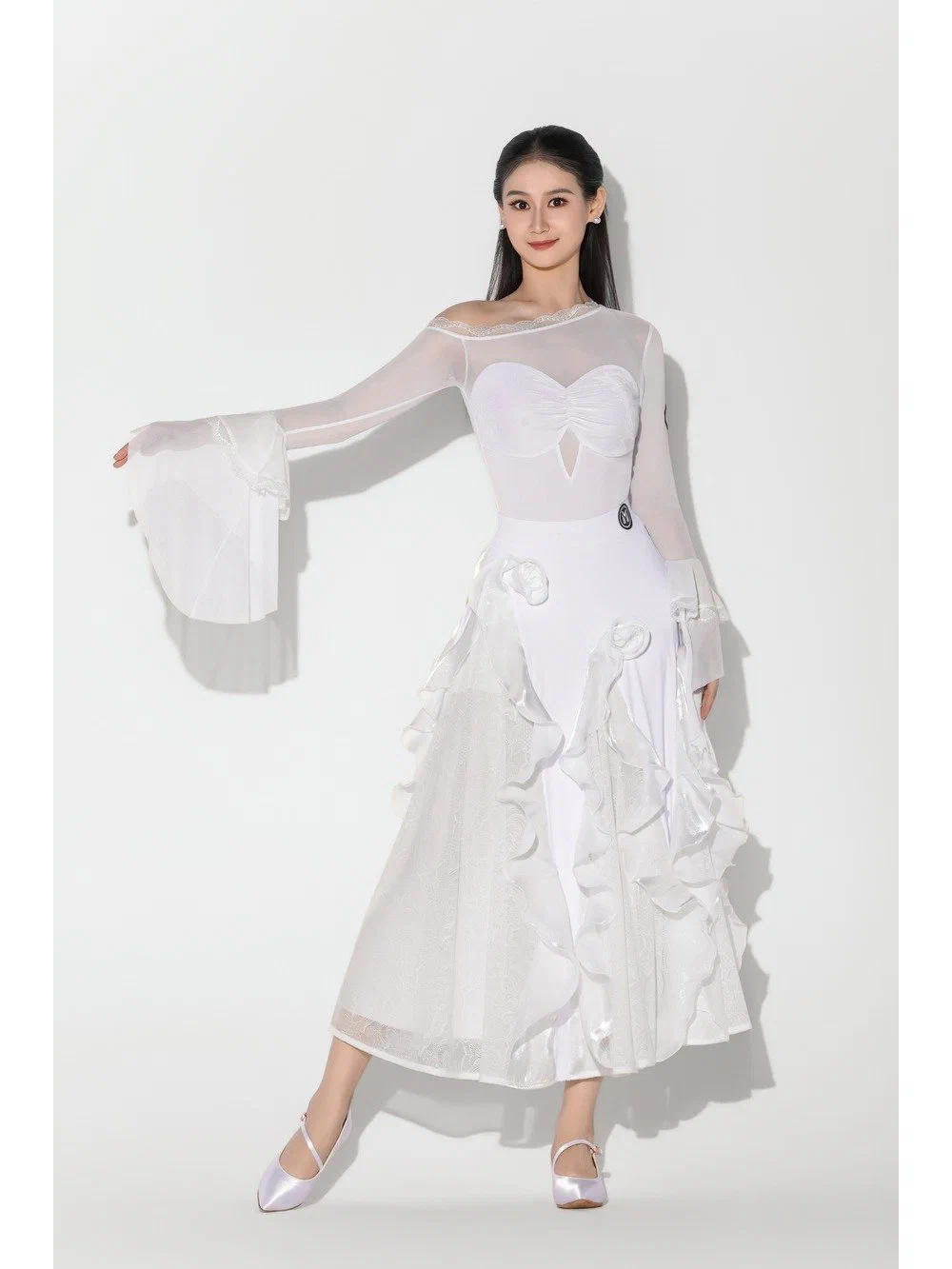 Women's Modern Dance Set One-Shoulder Velvet Lace Top with Satin Ruffle Skirt