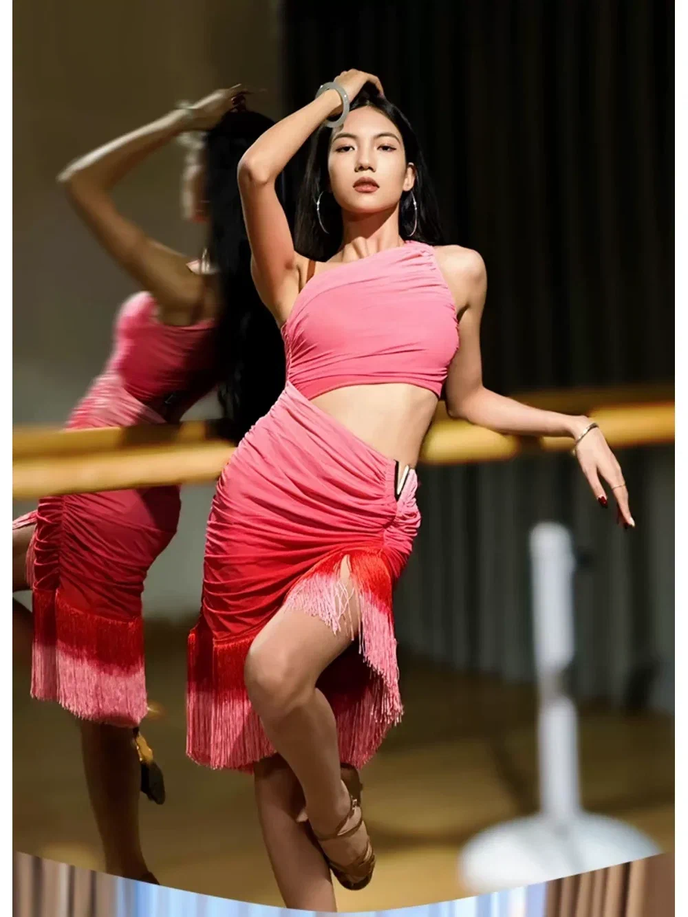 Women's Latin Dance Dress One-Shoulder Gradient Mesh Cutout Fringe